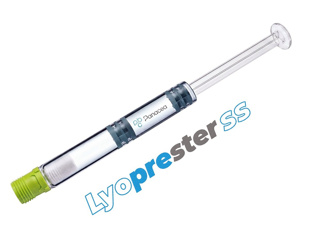 Lyoprester SS single-shot dual-chamber cartridge — the format PolyGluNAD comes in, product photograph, Panacea Bio Chem, Bogdan Dicoias